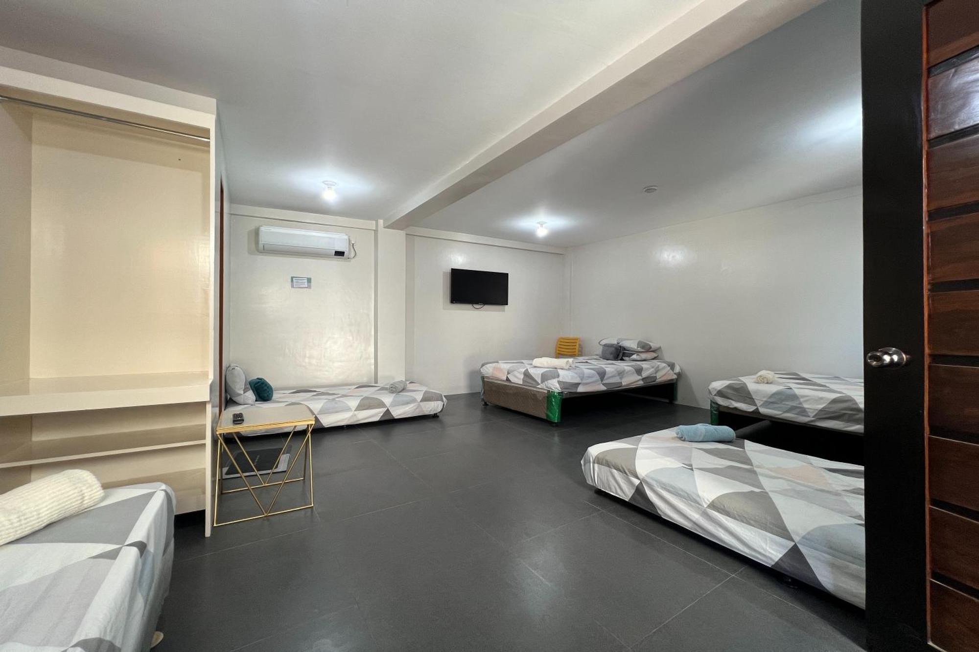Happy Grey Hotel Vigan Extérieur photo